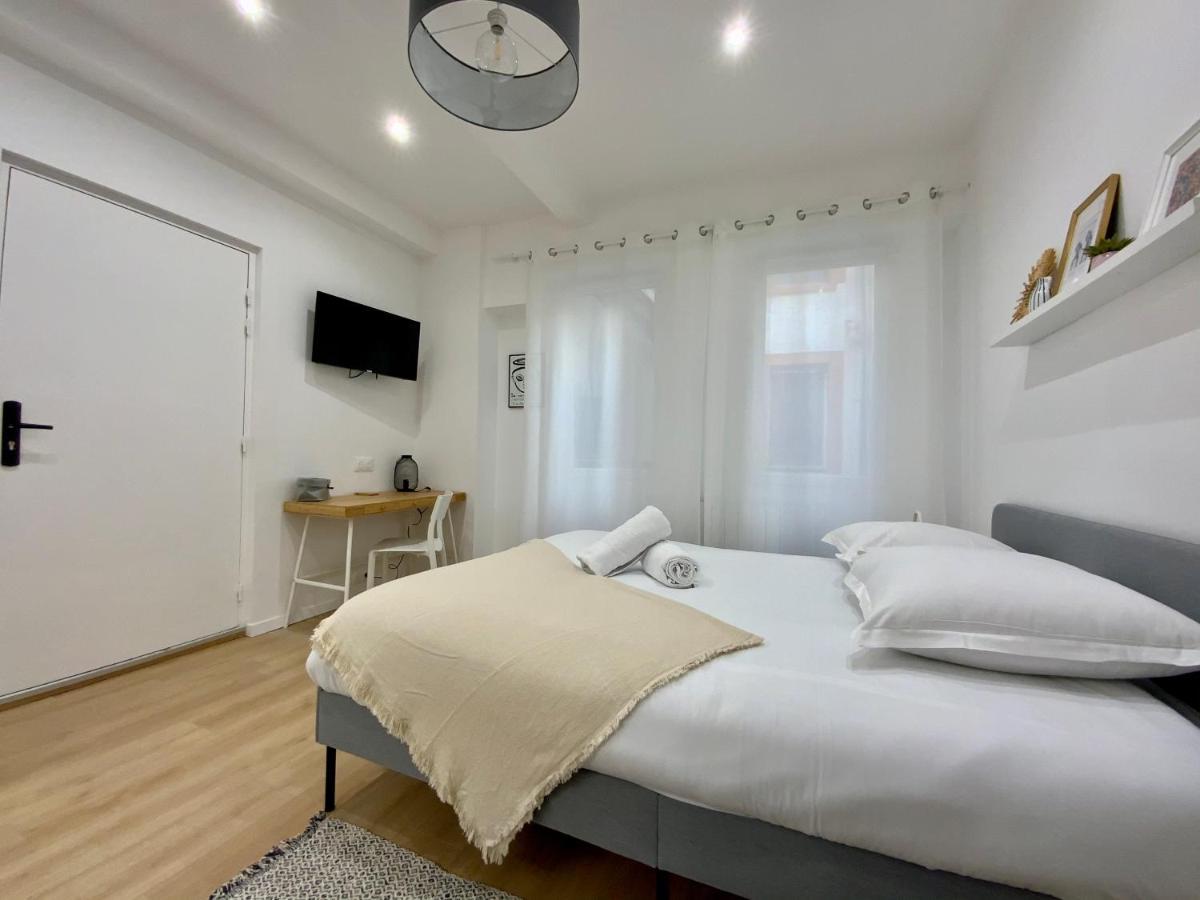 Ferienwohnung Le Victor Hugo - Studio Avec Parking # Hypercentre Toulouse Exterior foto